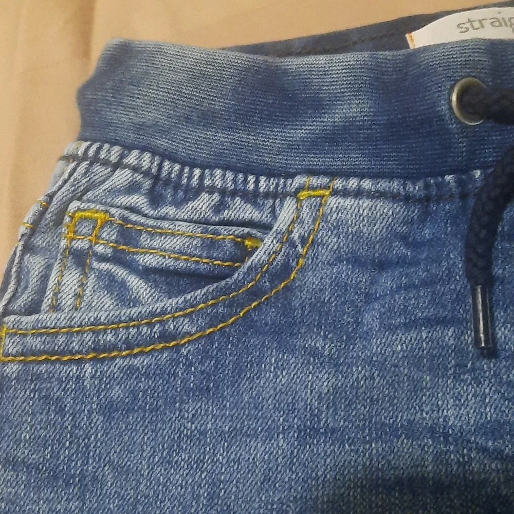Gymboree jeans size 2T boy or girl